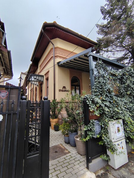 Tineretului parc Carol cafenea restaurant si minihotel